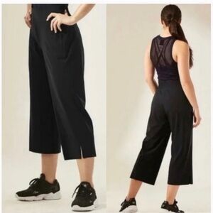 Athleta Cosmic Crop Wide Leg Pants in Black